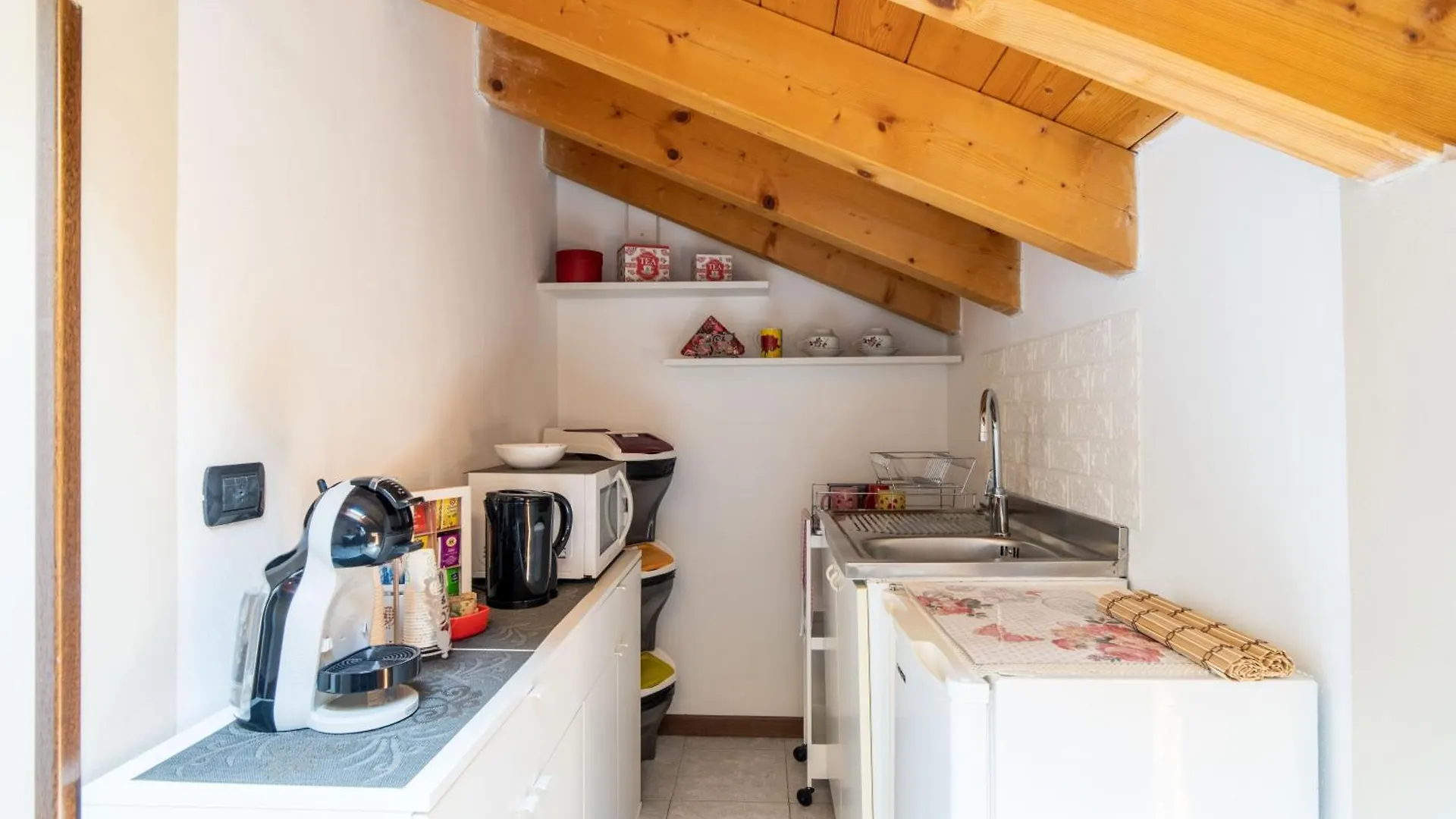 Le Rose Apartment Venegono Superiore Italy